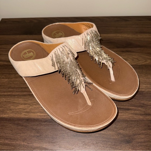 Fitflop Shoes - 🆕NWOT FitFlop Women's Cha Cha Sandals size 9